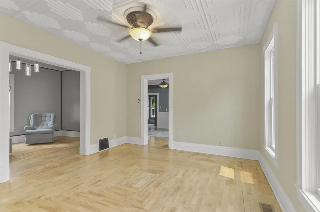 846 Farrar Street Cadillac City MI 49601