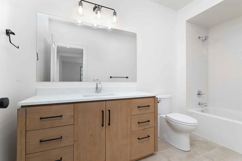 3494 Village Circle Drive East Bay Township MI 49686