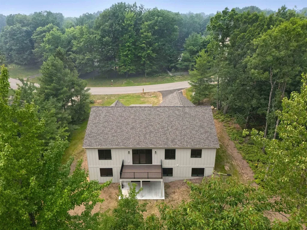 3494 Village Circle Drive East Bay Township MI 49686