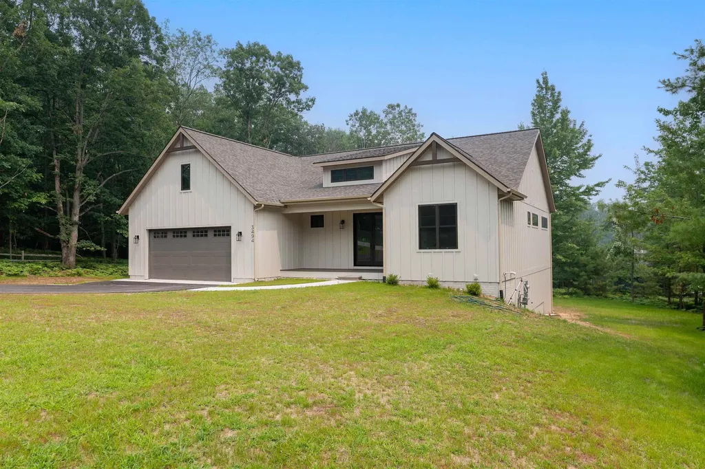 3494 Village Circle Drive East Bay Township MI 49686