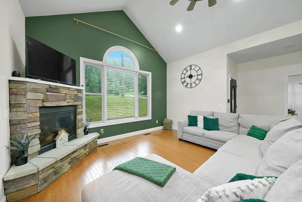 160 Hunters Ridge Haring Charter Township MI 49601