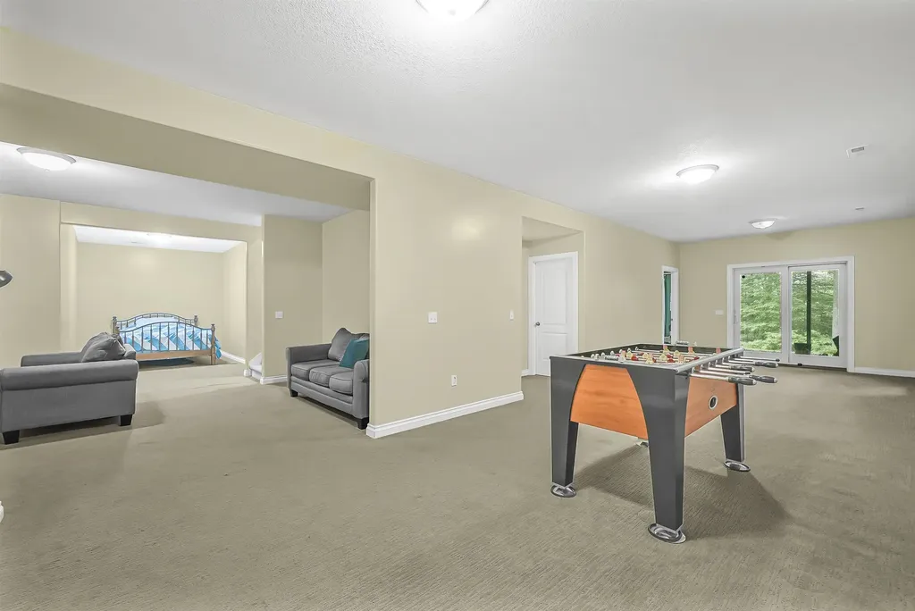 160 Hunters Ridge Haring Charter Township MI 49601