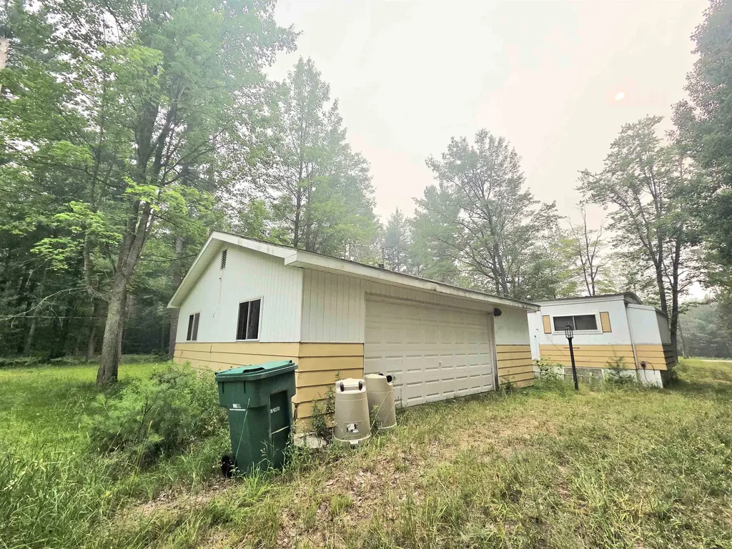 5260 N Old 27 Frederic Township MI 49733