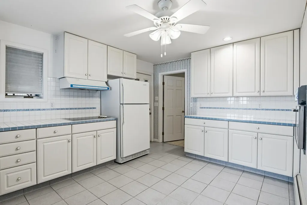 6335 Crystal Avenue Benzonia Township MI 49617