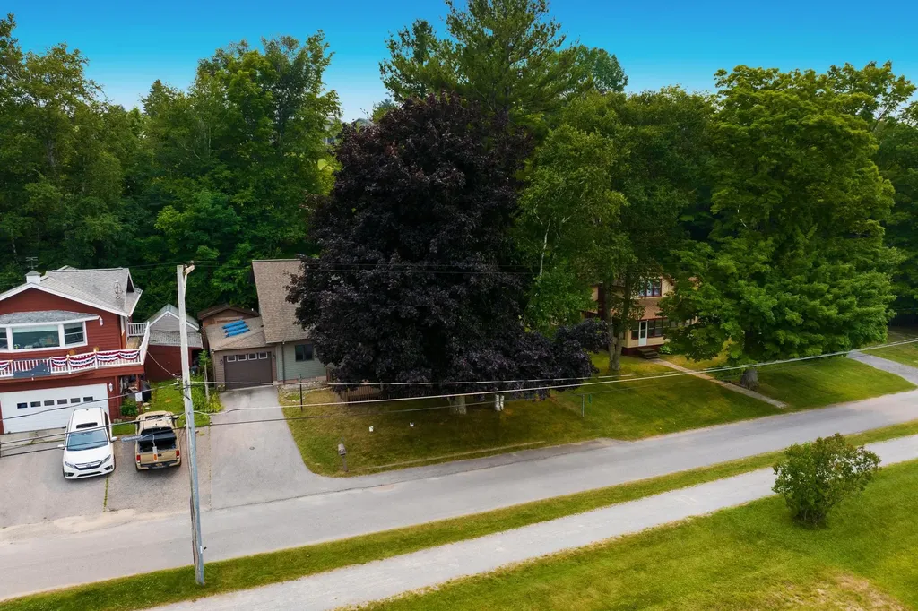 6335 Crystal Avenue Benzonia Township MI 49617