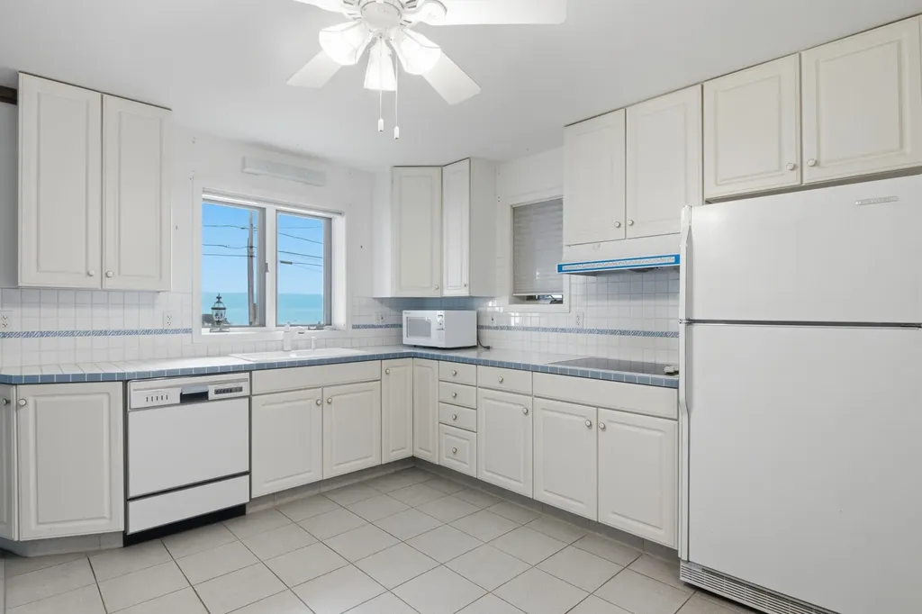 6335 Crystal Avenue Benzonia Township MI 49617