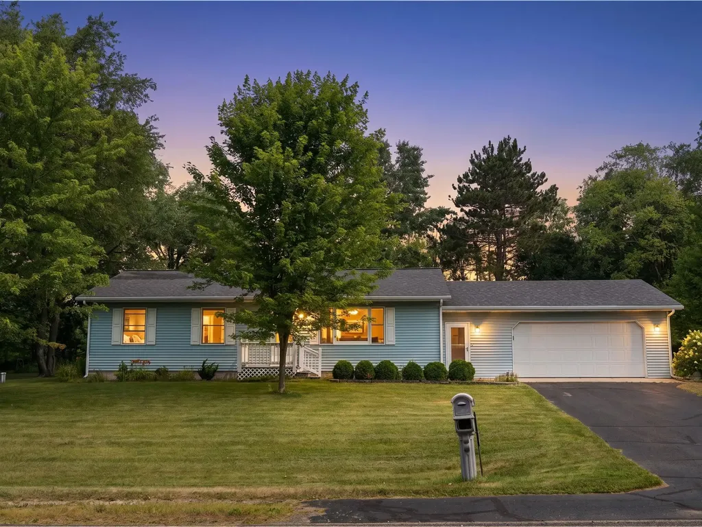 5200 S Riverview Drive Lake Township MI 49651