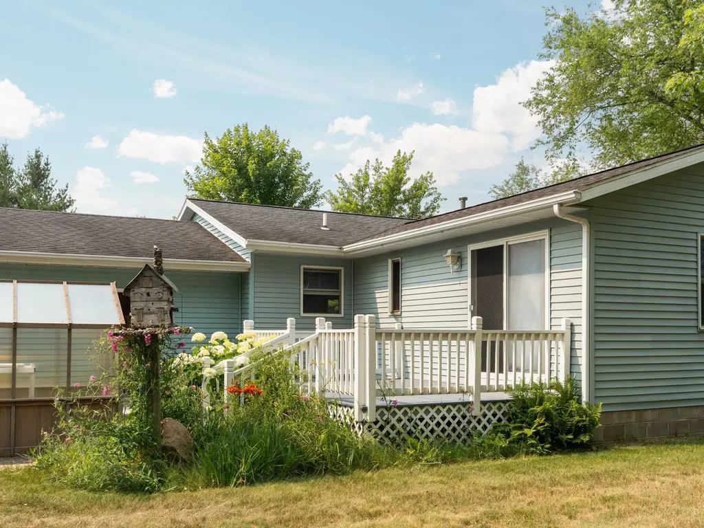 5200 S Riverview Drive Lake Township MI 49651