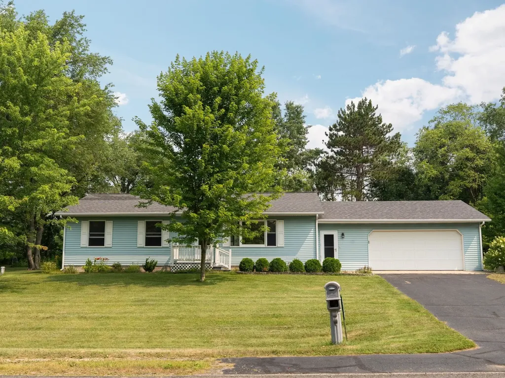 5200 S Riverview Drive Lake Township MI 49651