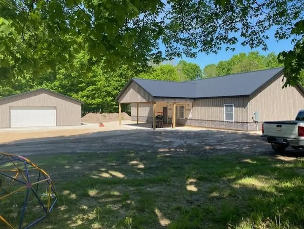 802 W 4 Road Hanover Township MI 49690