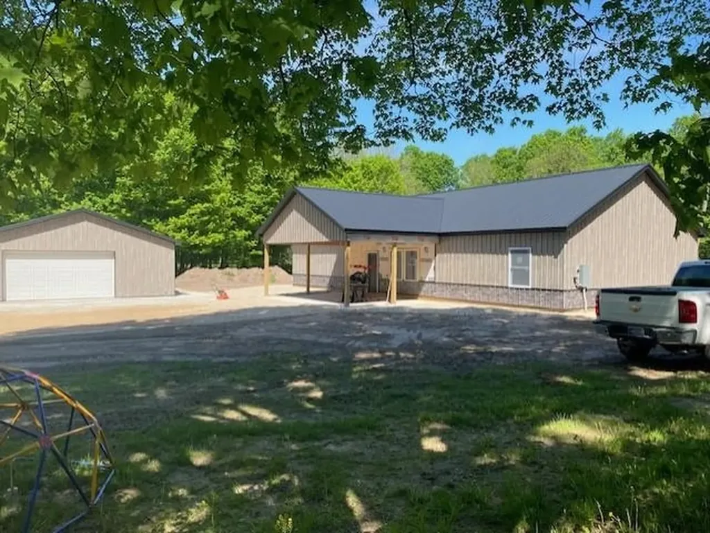 802 W 4 Road Hanover Township MI 49690