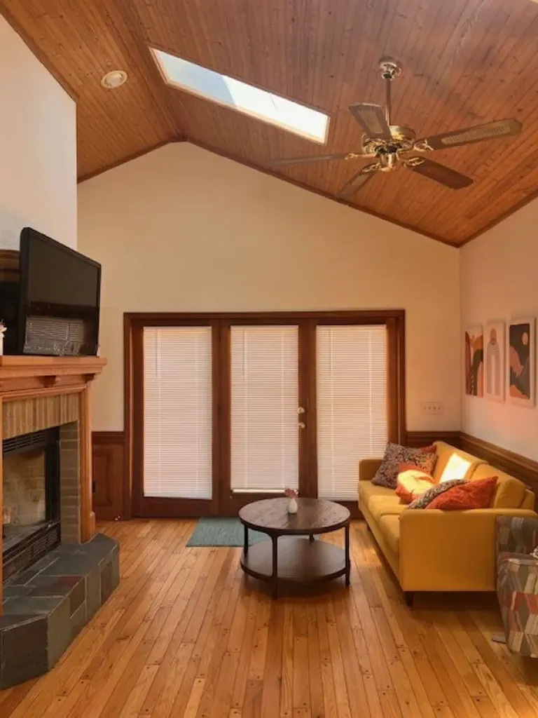 143 S Benzie Boulevard Benzonia Township MI 49617