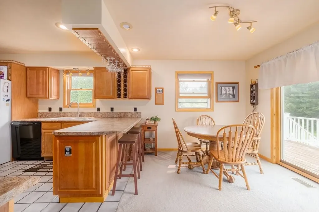 6025 Country Cove Long Lake Township MI 49685