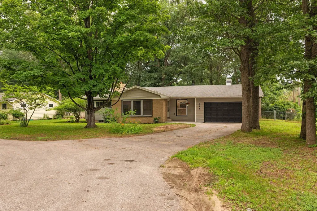 815 Westminster Road Traverse City City MI 49686
