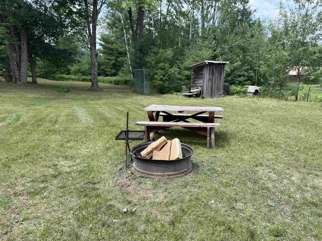 13276 S Sharon Road, SE Garfield Township MI 49633