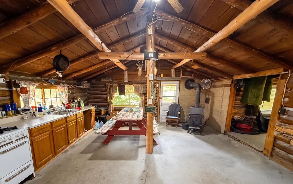 13276 S Sharon Road, SE Garfield Township MI 49633