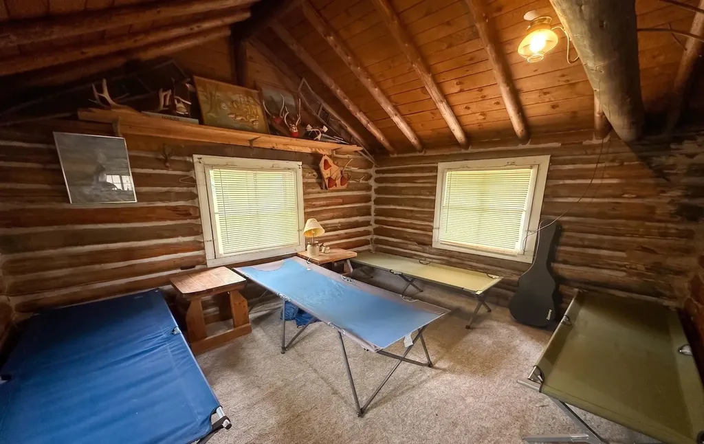 13276 S Sharon Road, SE Garfield Township MI 49633