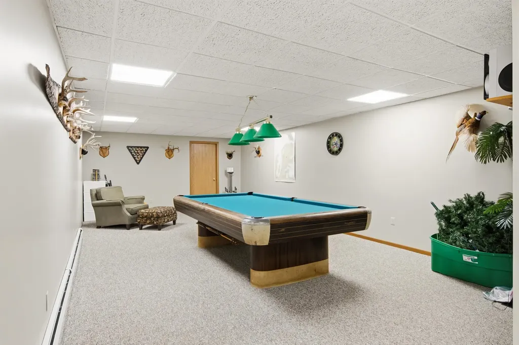 9770 E Valley Hills Drive Elmwood Charter Township MI 49684