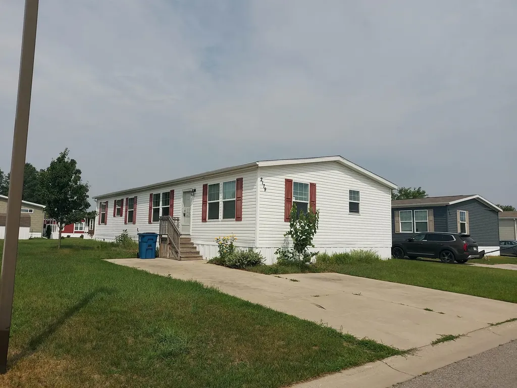 2179 Leisure Lane Garfield Charter Township MI 49686
