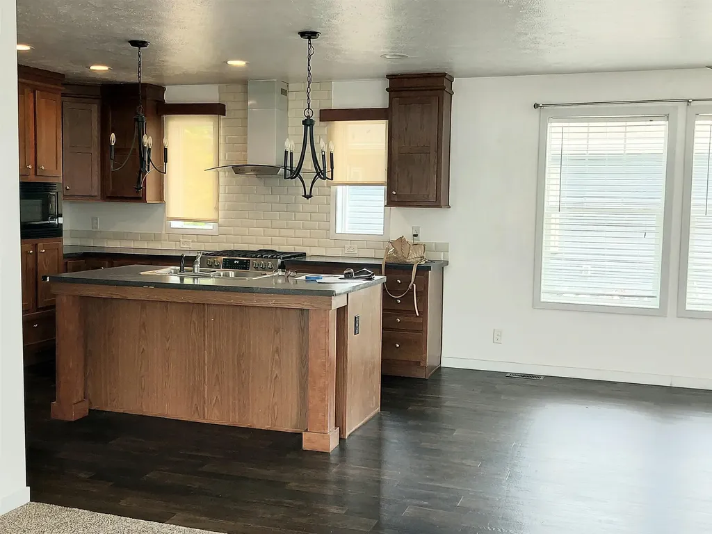2179 Leisure Lane Garfield Charter Township MI 49686