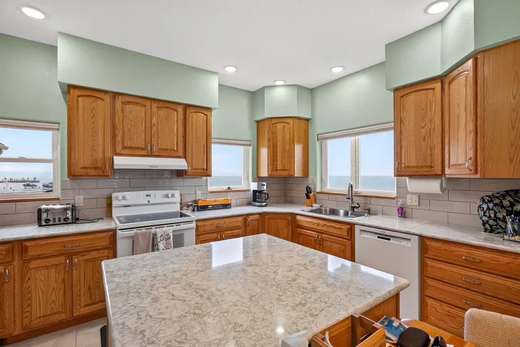 250 Langley Street Lake City City MI 49651