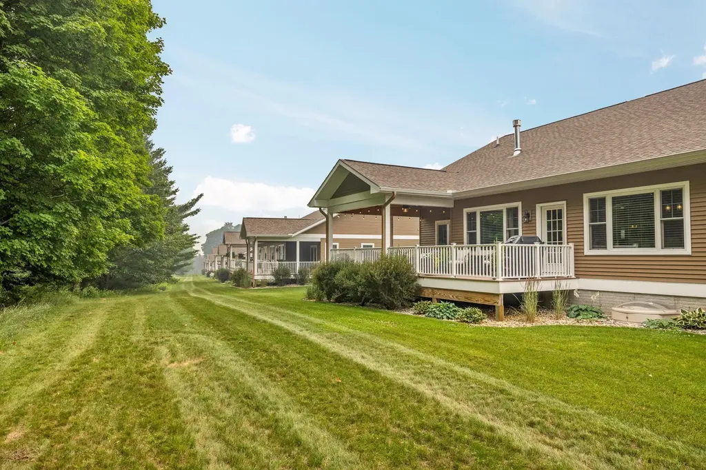 2256 Chelsea Lane Garfield Charter Township MI 49685