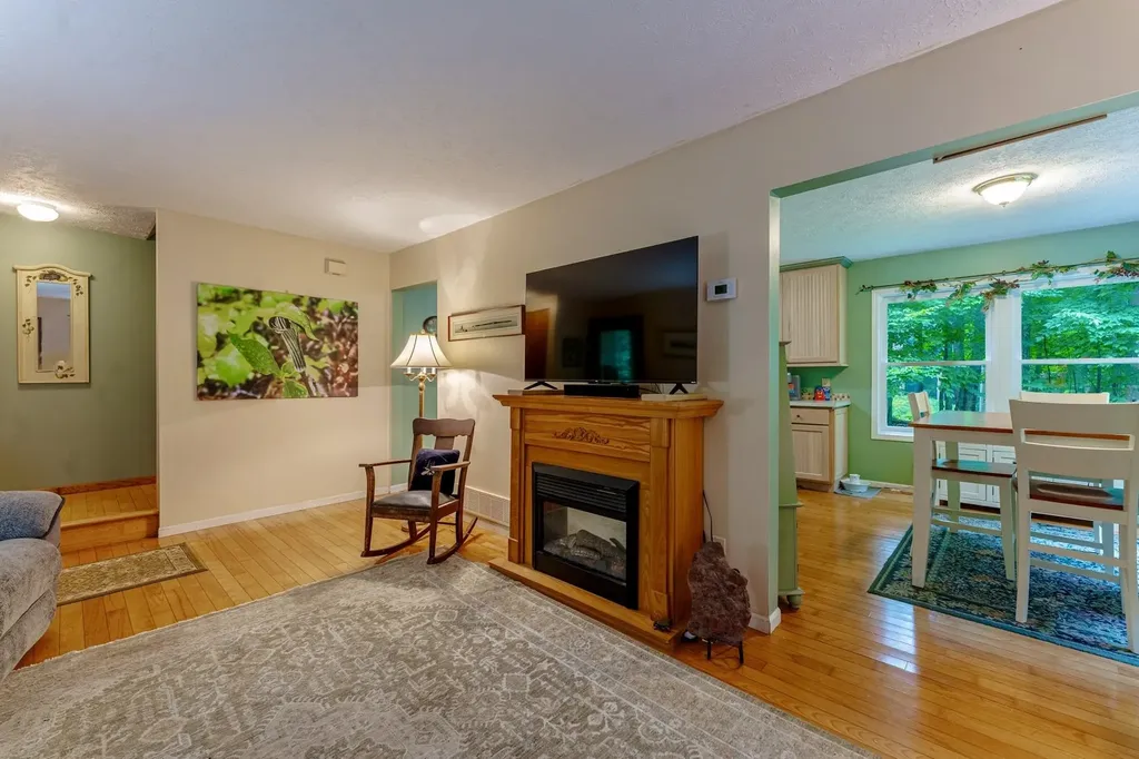 209 Black Ridge Court East Bay Township MI 49696