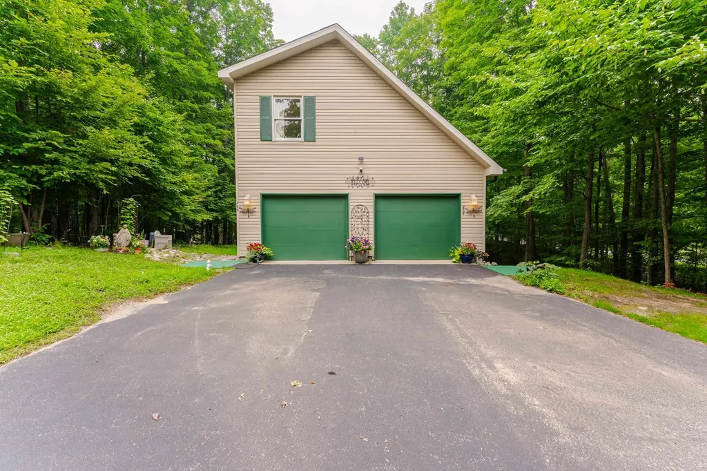 209 Black Ridge Court East Bay Township MI 49696