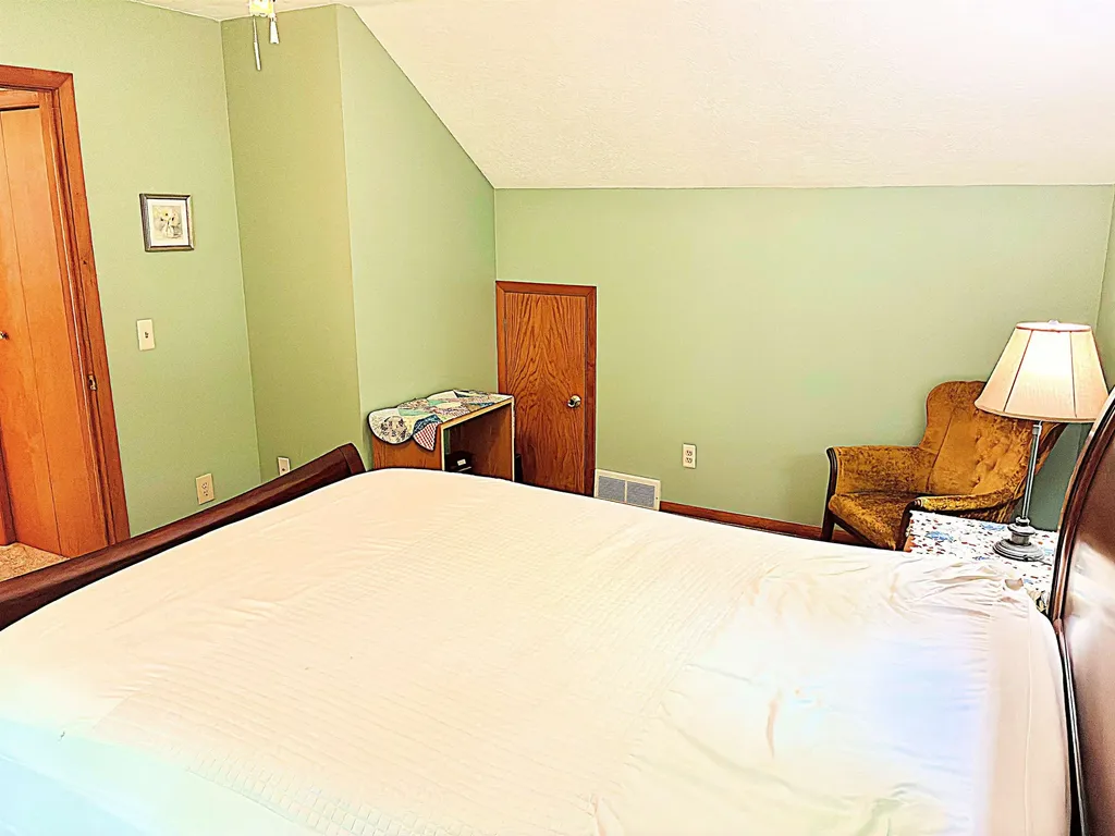 8131 Hillside Drive Long Lake Township MI 49685