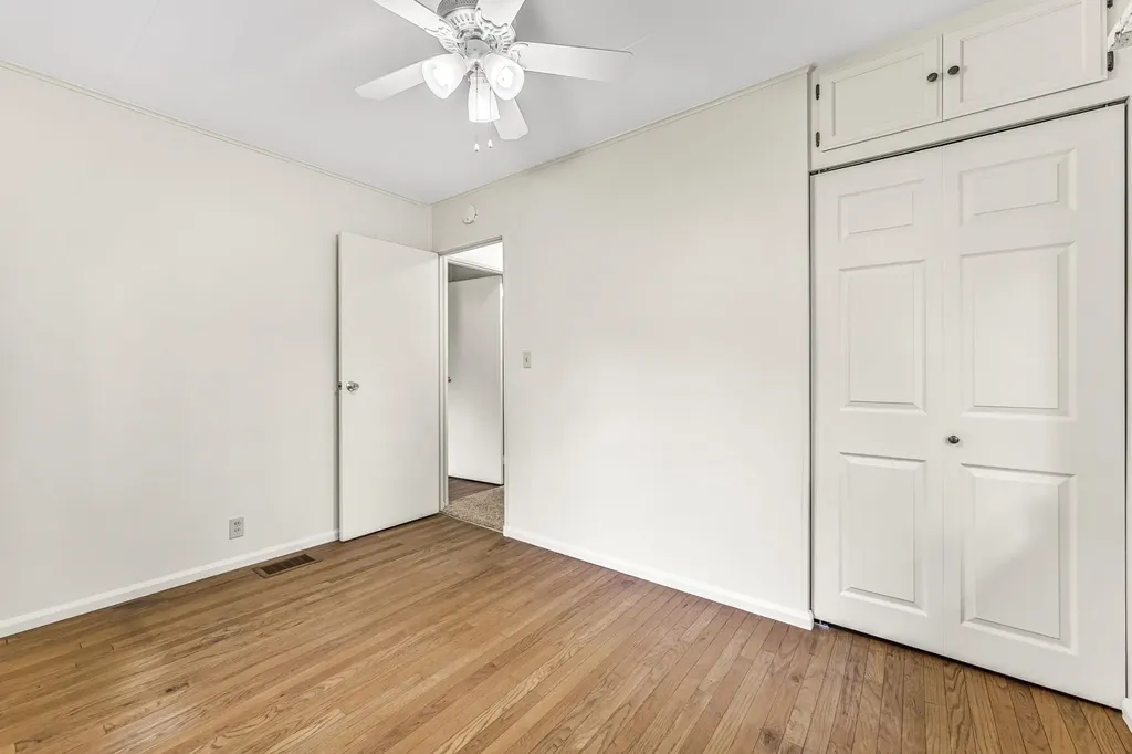 805 Indian Trail Boulevard East Bay Township MI 49686