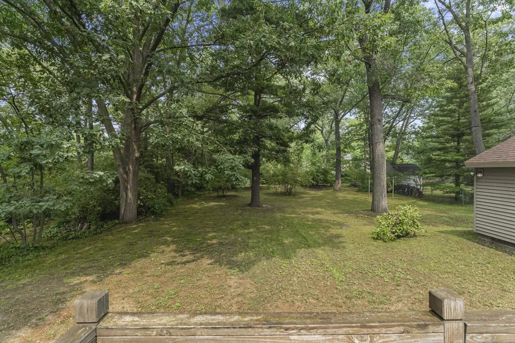 805 Indian Trail Boulevard East Bay Township MI 49686
