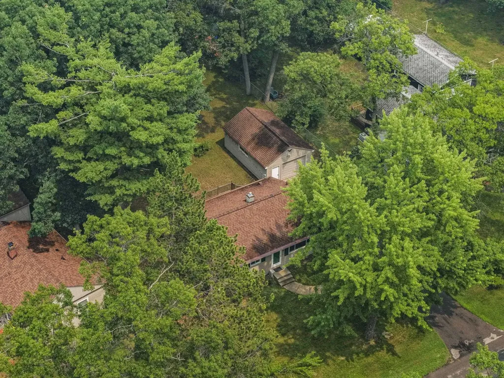 805 Indian Trail Boulevard East Bay Township MI 49686