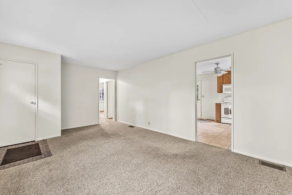 805 Indian Trail Boulevard East Bay Township MI 49686