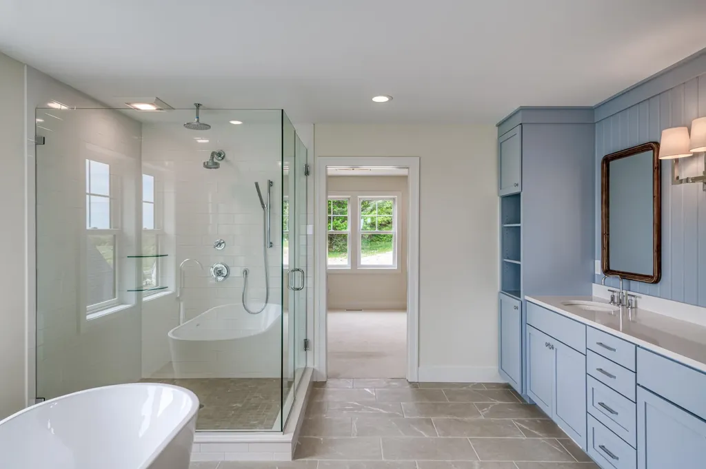 154 Vineyard Ridge Drive Peninsula Township MI 49686