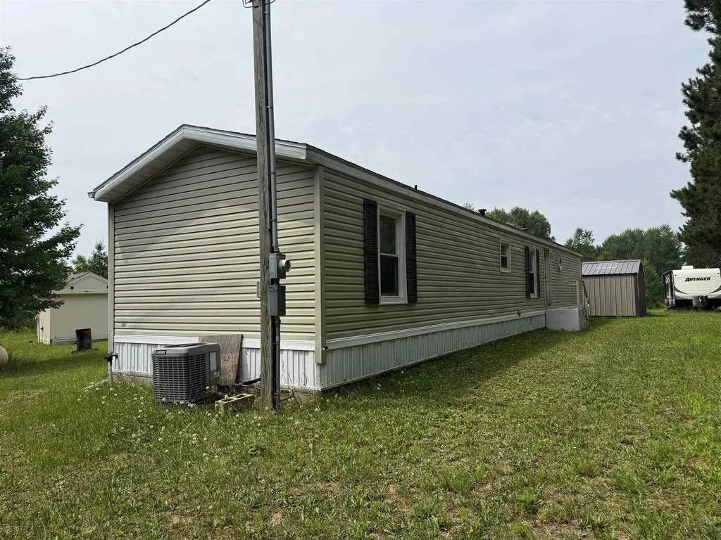 3512 SW Ingersoll Road Springfield Township MI 49633