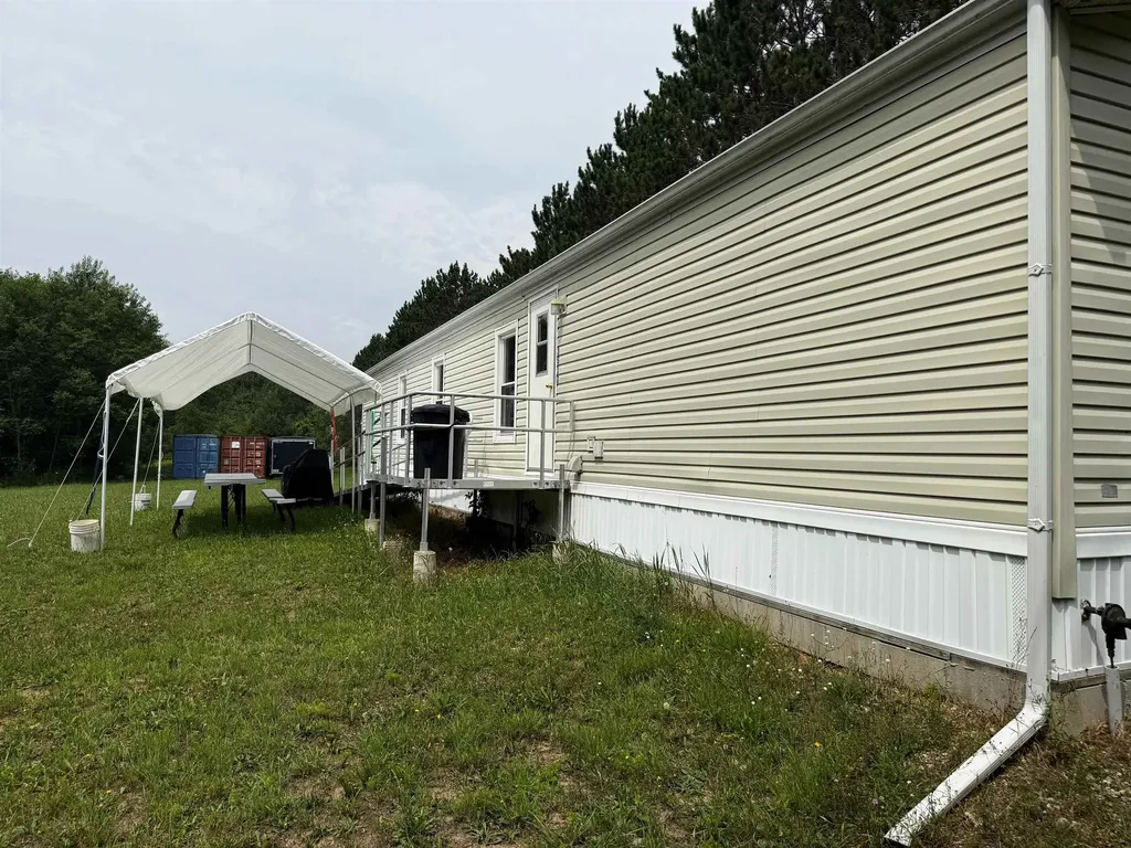 3512 SW Ingersoll Road Springfield Township MI 49633
