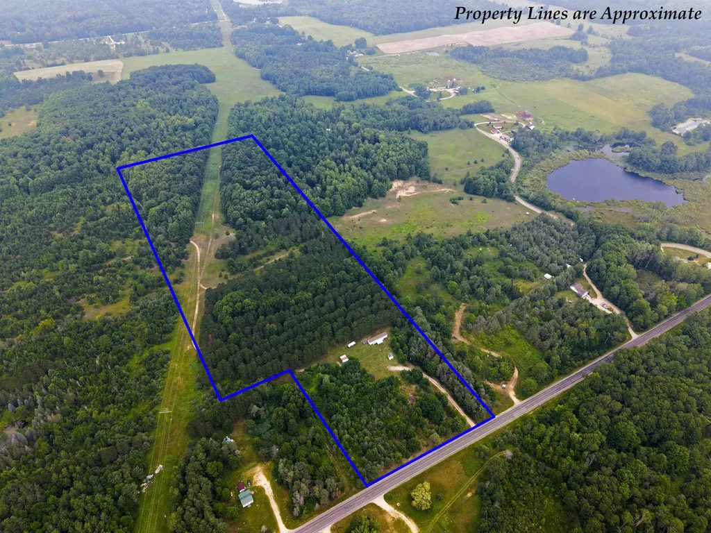 3512 SW Ingersoll Road Springfield Township MI 49633