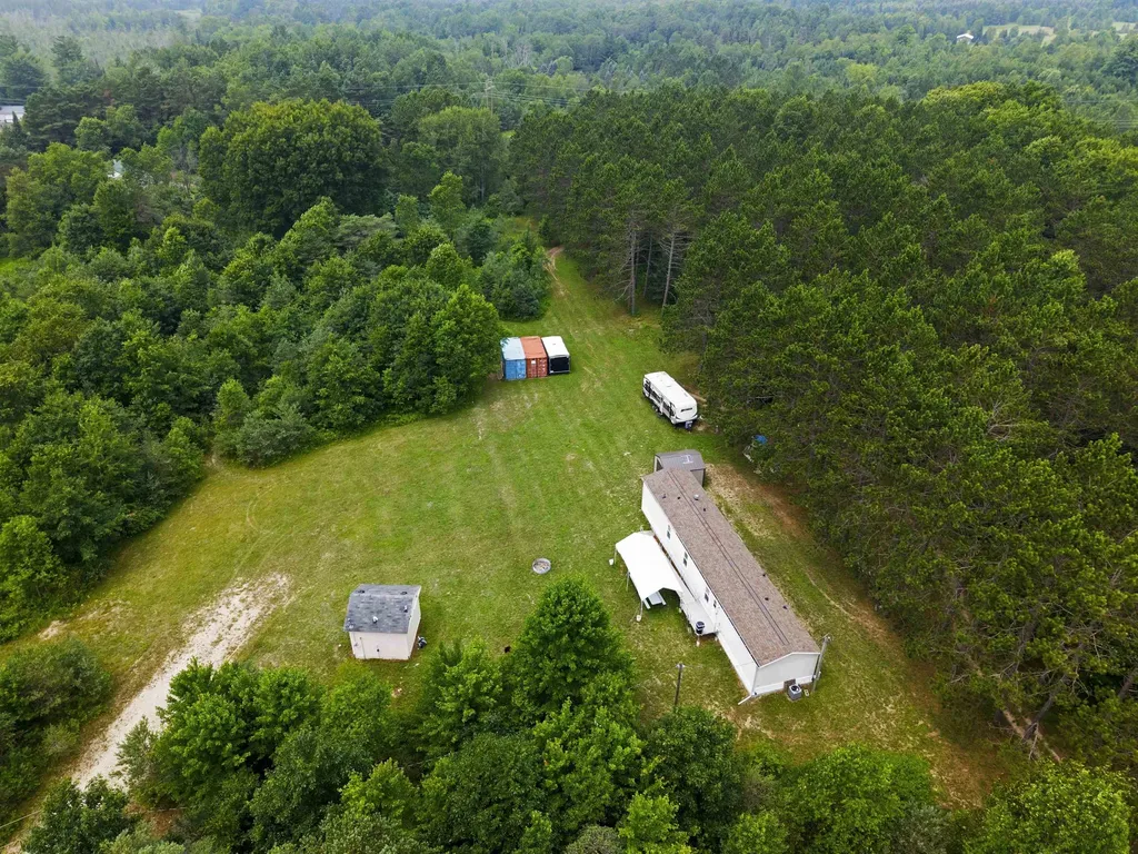 3512 SW Ingersoll Road Springfield Township MI 49633