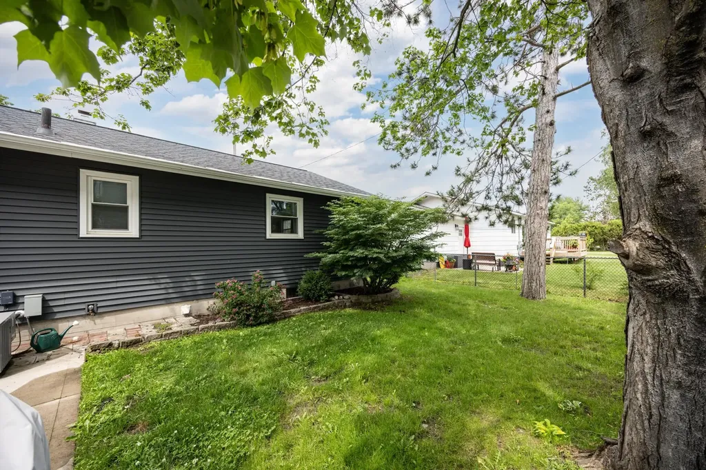1022 Centre Street Traverse City City MI 49686