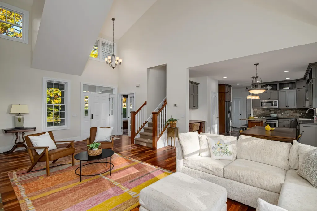 6436 Peregrin Court Peninsula Township MI 49686