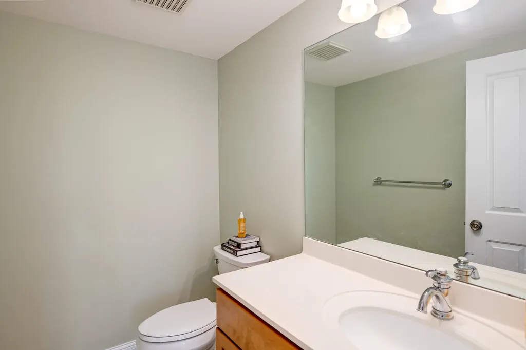 6436 Peregrin Court Peninsula Township MI 49686