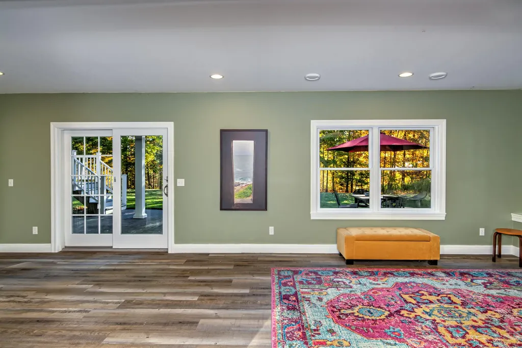 6436 Peregrin Court Peninsula Township MI 49686