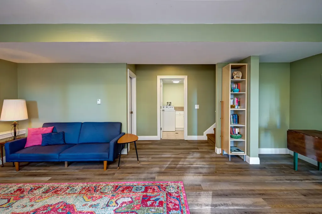 6436 Peregrin Court Peninsula Township MI 49686
