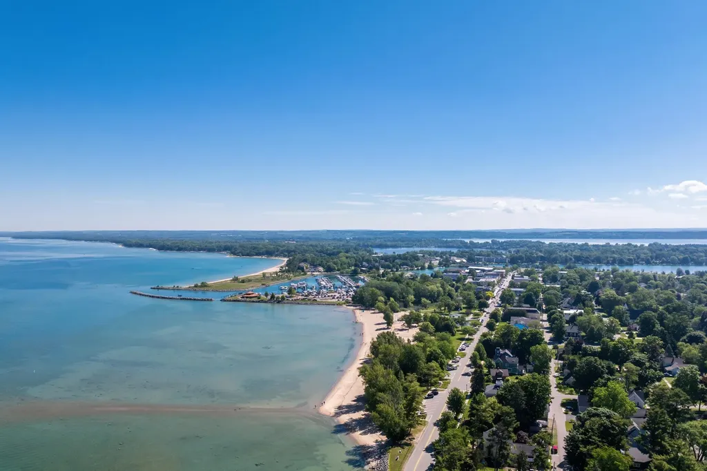 906 Livingston Elk Rapids Township MI 49629