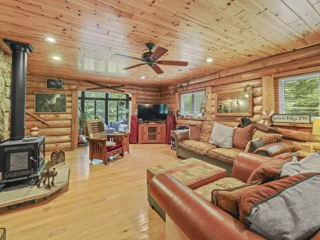 9098 Sunset Trail, NE Blue Lake Township MI 49659