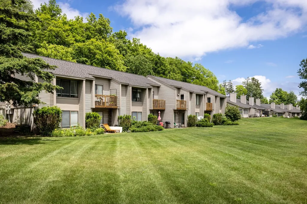 11255 E Fort Road Bingham Township MI 49682