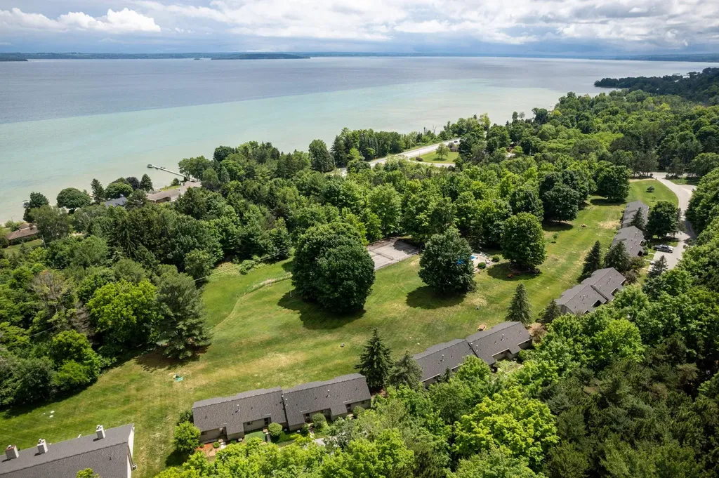 11255 E Fort Road Bingham Township MI 49682