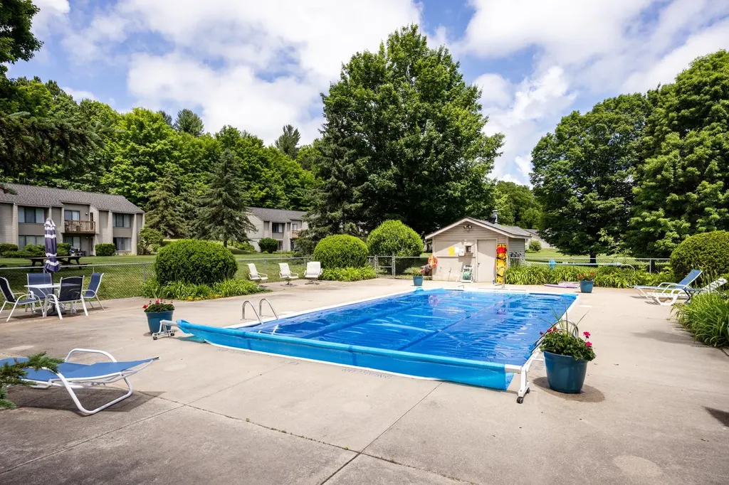 11255 E Fort Road Bingham Township MI 49682