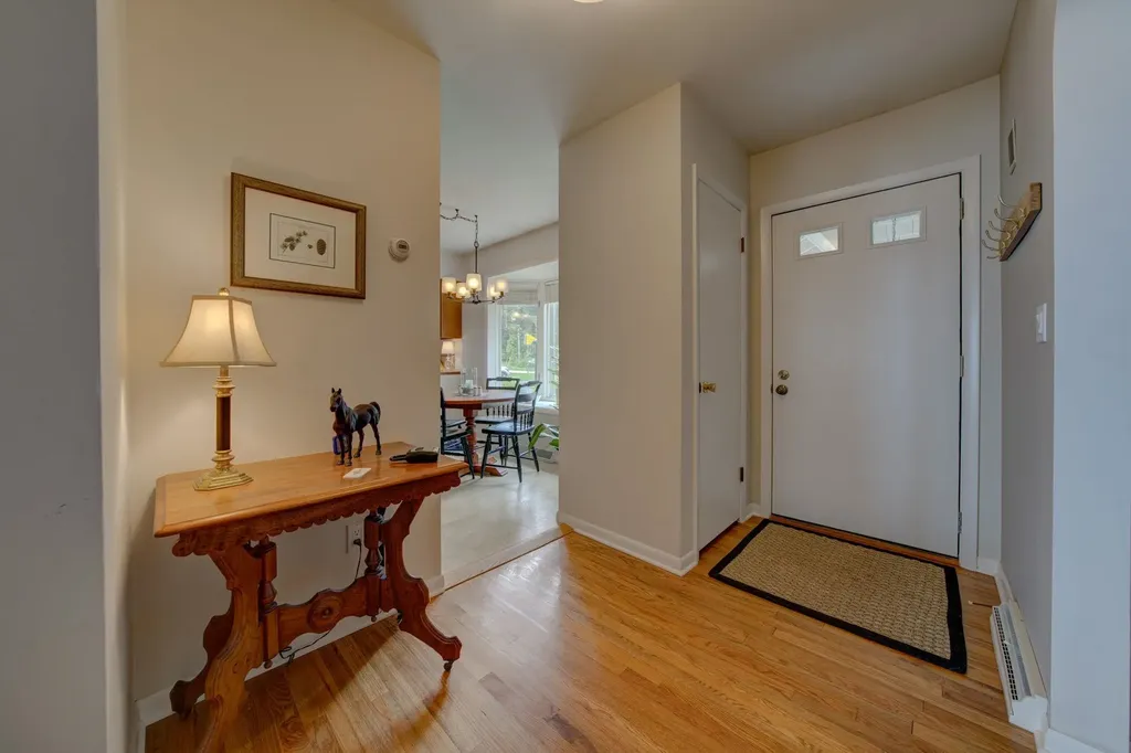 11711 S West Bay Shore Drive Elmwood Charter Township MI 49684