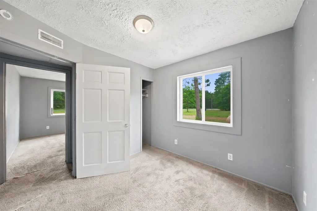 2655 E County Line Road Paradise Township MI 49649